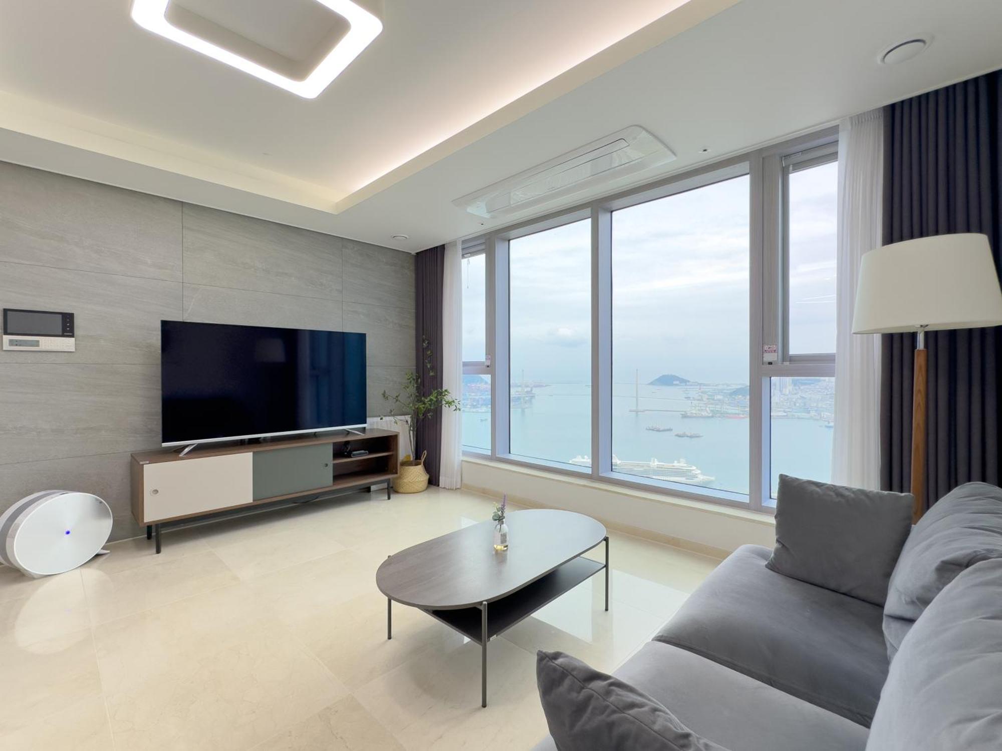 Brown Suites Busan Station Exteriör bild