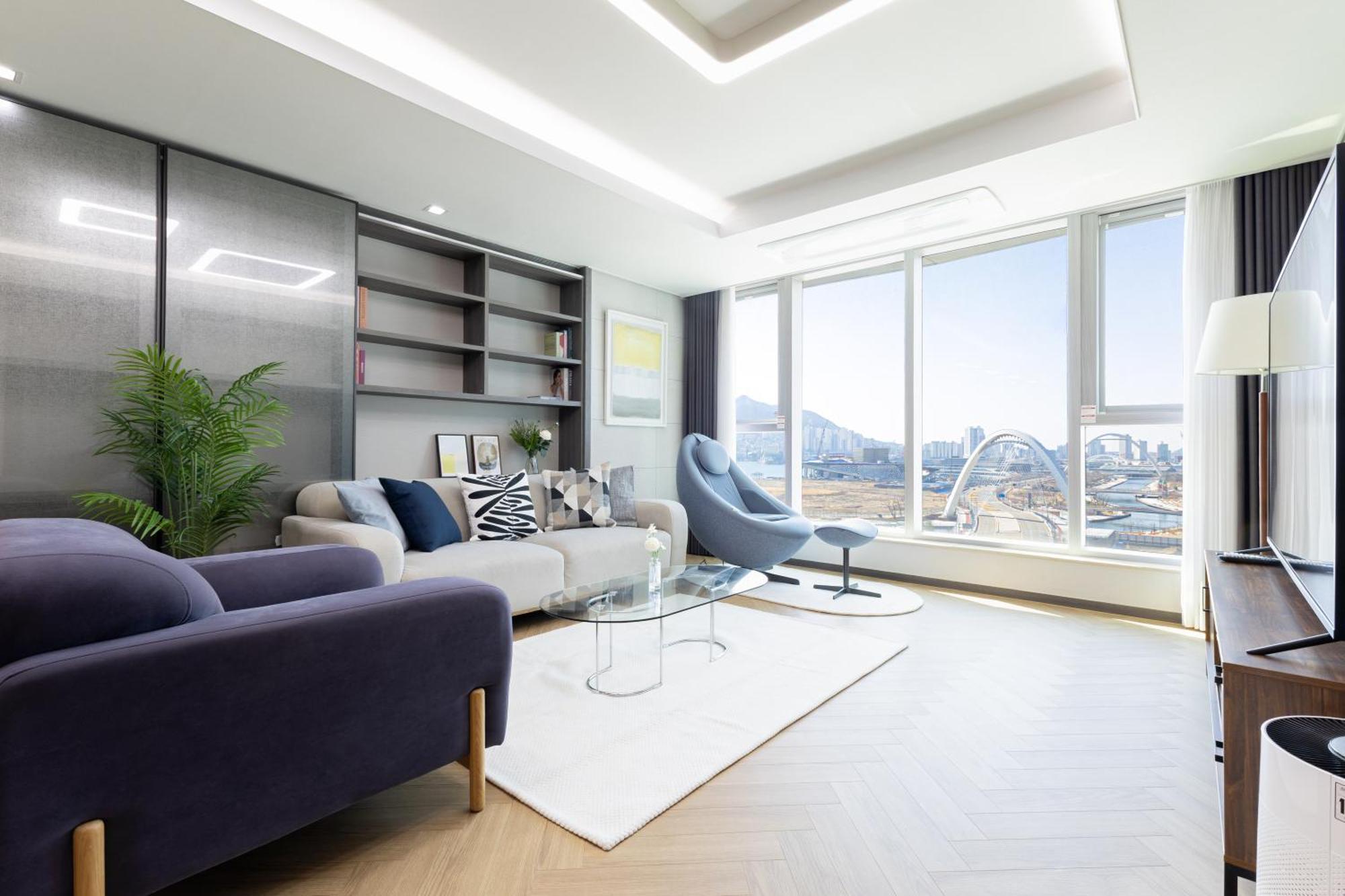 Brown Suites Busan Station Exteriör bild