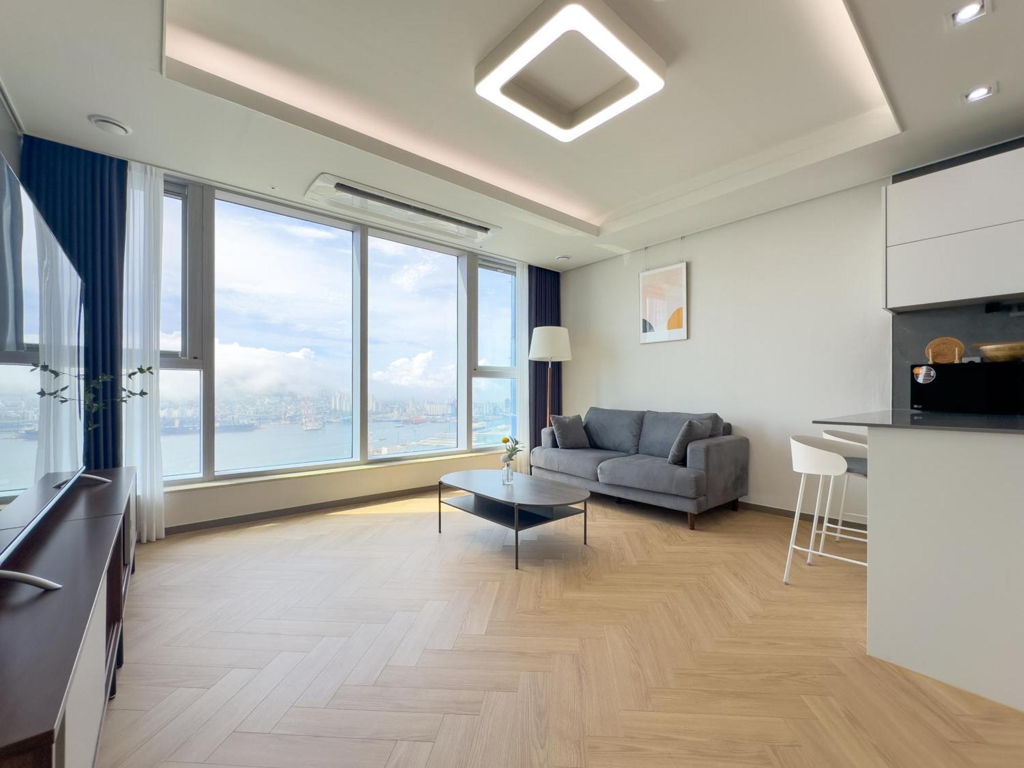 Brown Suites Busan Station Exteriör bild